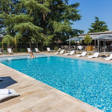 Novotel Pau Pyrenees Lescar Eksteriør bilde