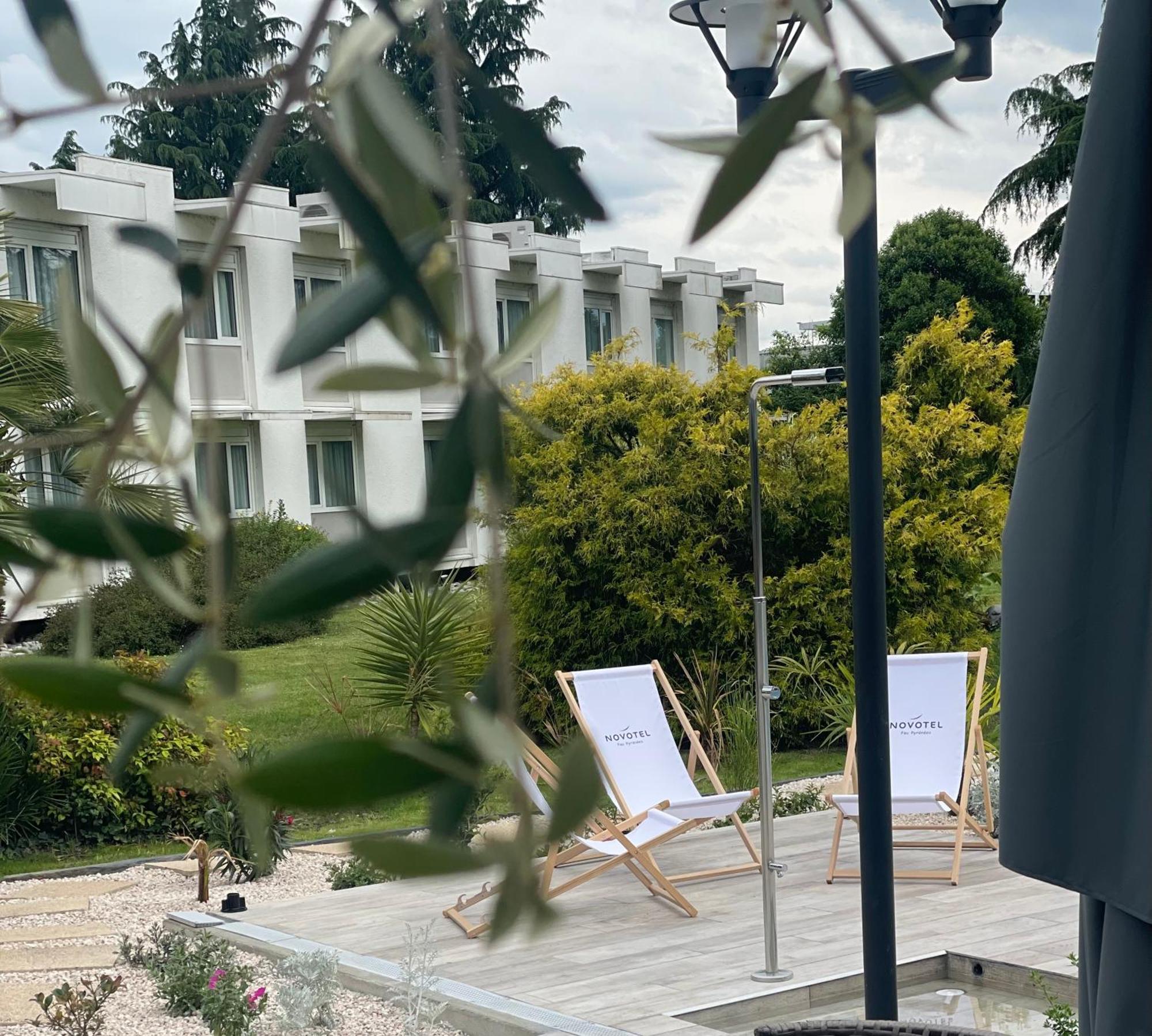 Novotel Pau Pyrenees Lescar Eksteriør bilde