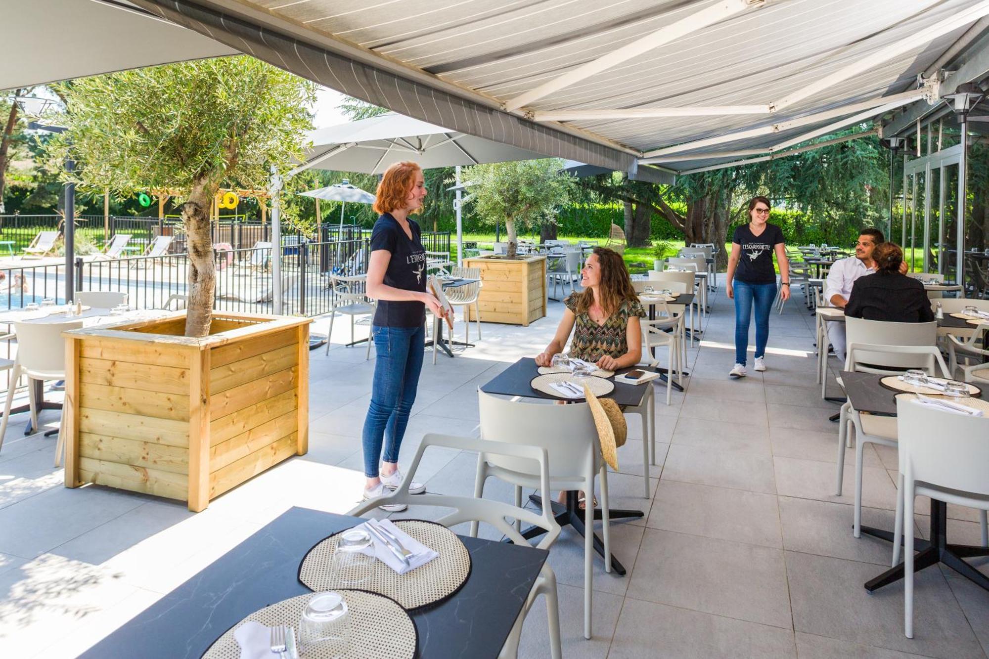 Novotel Pau Pyrenees Lescar Eksteriør bilde
